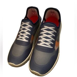 Men’s Court Pseudo Tennis Shoes NWOT Size 11